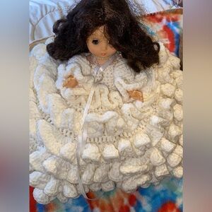 Handmade White Crochet Bride Bed Pollow